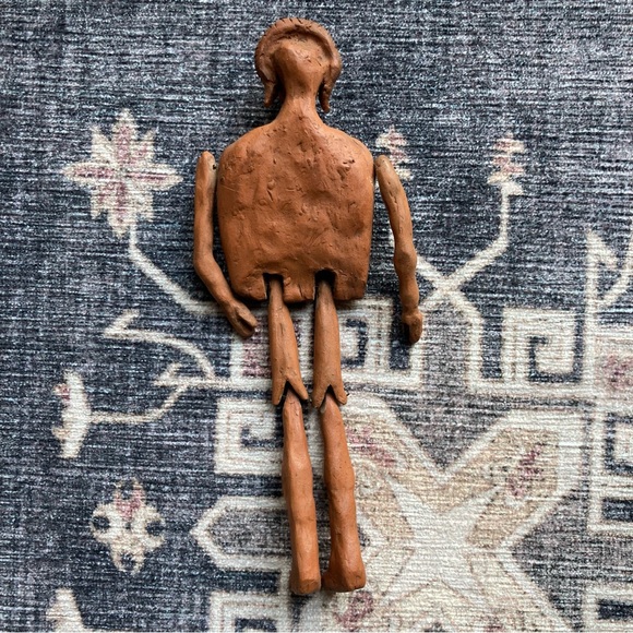 Handcrafted Clay Hinged Figural Sculpture - Picture 8 of 8